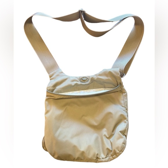 Crossbody Athletic Bag - Picture 4 of 4